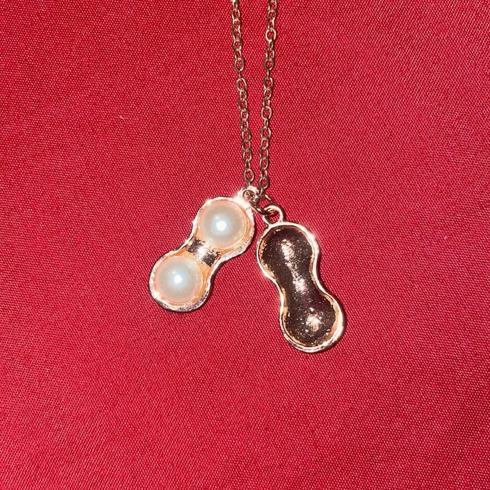 Necklace - Picture 2 of 7